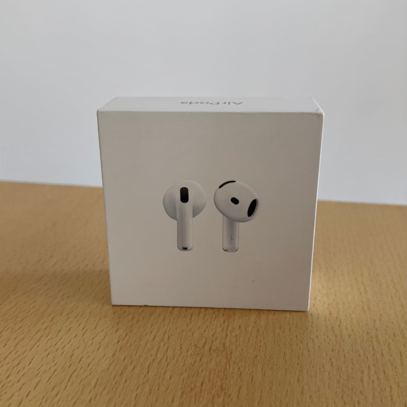 Apple AirPods - Image 2